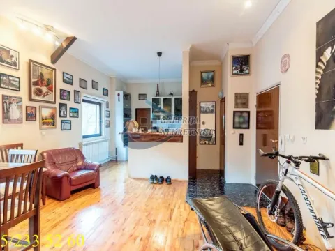 Sale, four bedroom apartment, 103m², Centar Sve Podlokacije, Beograd - image 14