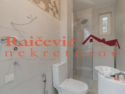 Prodaja, trosoban stan, 95m², Grocka, Beograd - image 19
