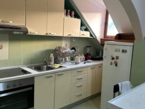 Prodaja, dvosoban stan, 76m², Cetinje, Crna Gora - image 9