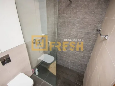 Izdavanje, dvosoban stan, 70m², Ljubović, Podgorica - image 19