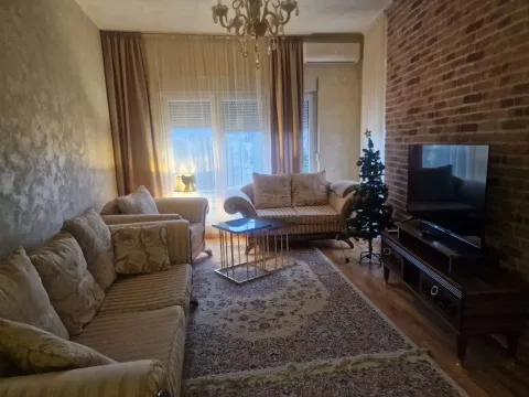 Rent, two bedroom apartment, 65m², Ljubović, Podgorica - image 2