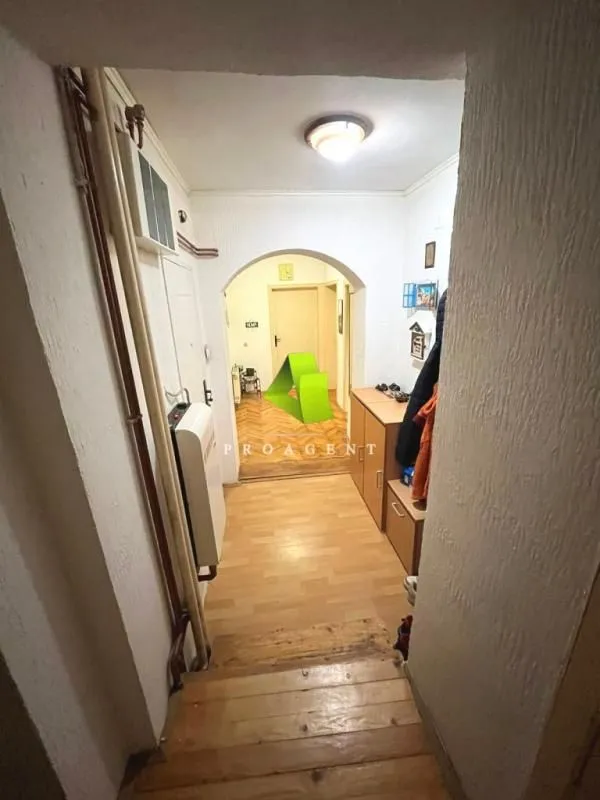 Prodaja, četvorosoban stan, 143m², Medijana, Niš