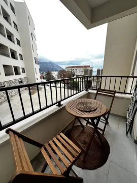 Sale, one bedroom apartment, 44m², Bečići, Budva - image 10