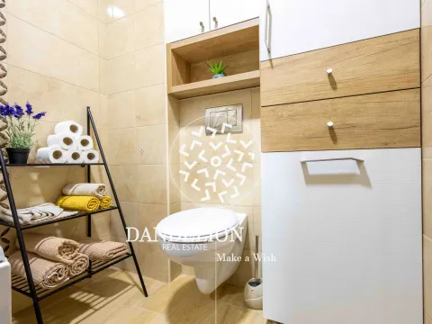 Rent, two bedroom apartment, 67m², Blok 9, Podgorica - image 11