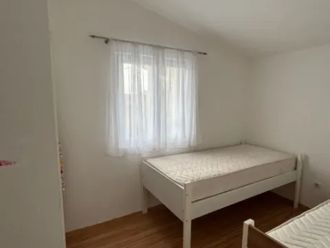 Izdavanje, kuća, 85m², Šušanj, Bar - image 4