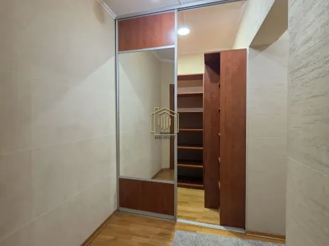 Rent, one bedroom apartment, 53m², Podgorica, Crna Gora - image 10