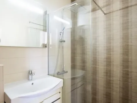 Prodaja, trosoban stan, 234m², Bečići, Budva - image 25