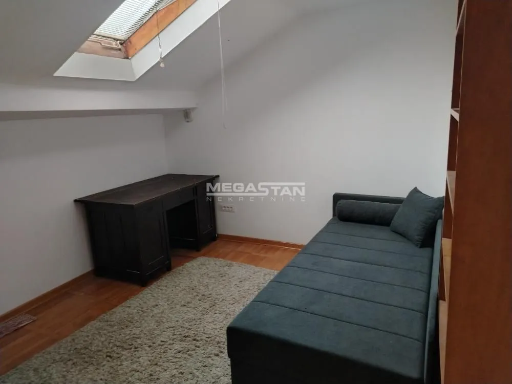 Prodaja, četvorosoban stan, 117m², Slavija, Vračar Sve Podlokacije
