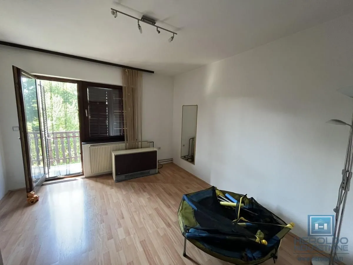 Prodaja, kuća, 353m², Budžino brdo, Jagodina