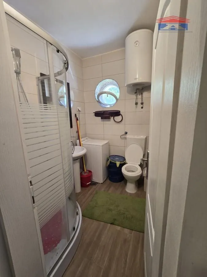Izdavanje, garsonjera, 23m², Novi Sad, Srbija