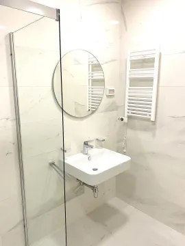 Izdavanje, dvosoban stan, 72m², Central Point, Podgorica - image 5