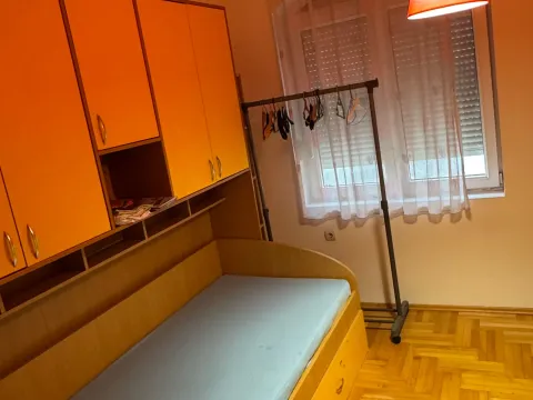 Izdavanje, trosoban stan, 120m², City Kvart, Podgorica - image 8