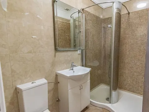 Rent, house, 375m², Senjak, Beograd - image 13