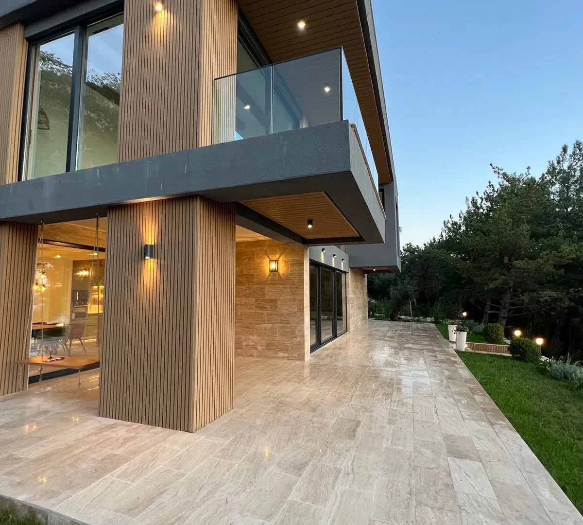 Prodaja, kuća, 317m², Kavač, Kotor