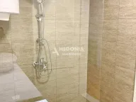 Izdavanje, trosoban stan, 135m², Savski Venac, Beograd - image 13