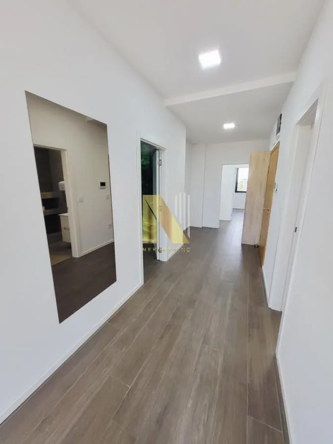 Rent, office space, 168m², Telep, Novi Sad Sve Podlokacije