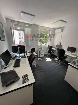 Prodaja, stan, 124m², Novi Beograd Blok 29, Novi Beograd Sve Podlokacije - image 4