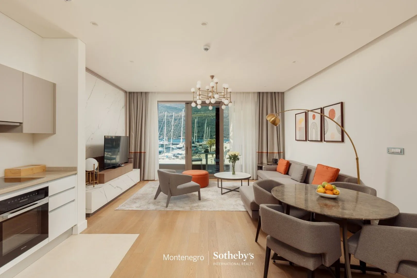 Prodaja, jednosoban stan, 82m², Portonovi, Herceg Novi