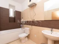 Izdavanje, poslovni prostor, 91m², Centar, Podgorica - image 8