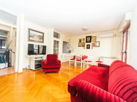 Prodaja, trosoban stan, 114m², Preko Morače, Podgorica - image 2