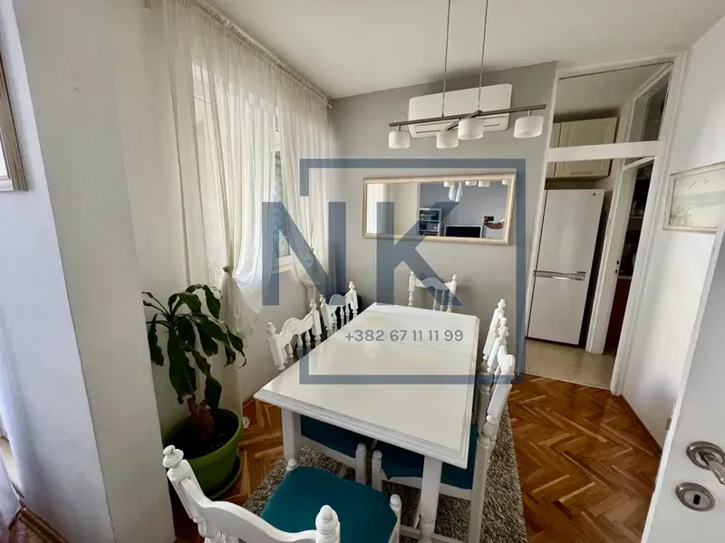 Prodaja, trosoban stan, 87m², Blok 6, Podgorica