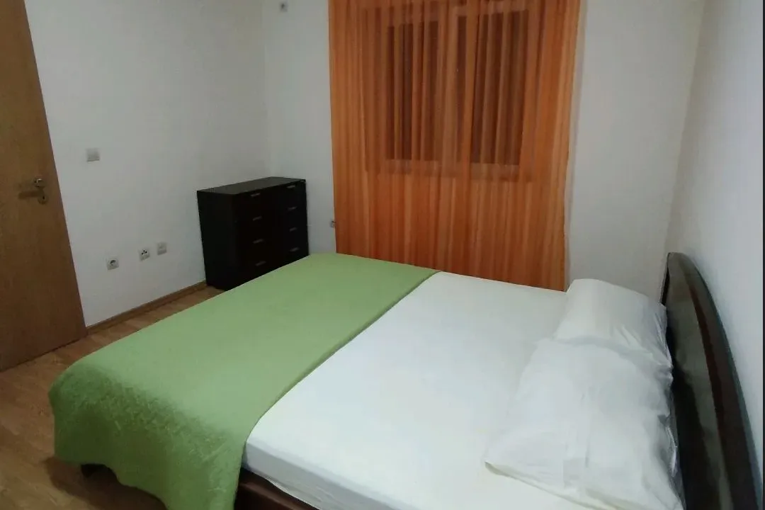 Rent, one bedroom apartment, 60m², Đenovići, Herceg Novi