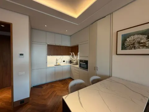 Rent, one bedroom apartment, 81m², Porto Montenegro, Tivat - image 4