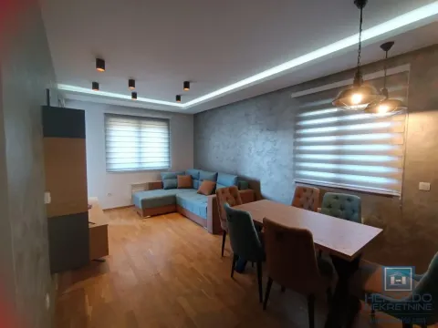 Prodaja, jednosoban stan, 38m², Zlatibor, Srbija - image 3