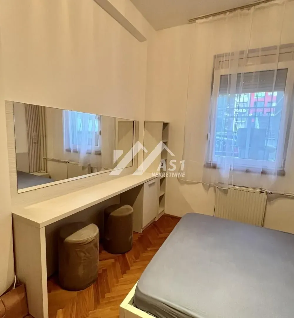 Izdavanje, dvosoban stan, 47m², Rotkvarija, Novi Sad Sve Podlokacije