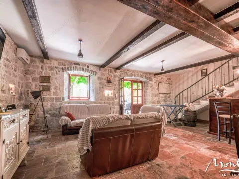 Prodaja, kuća, 415m², Dobrota, Kotor - image 2