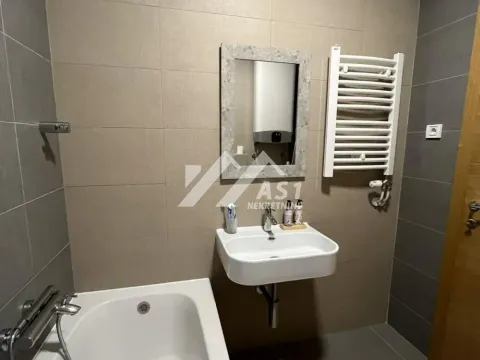 Izdavanje, trosoban stan, 75m², Spens, Novi Sad Sve Podlokacije - image 7