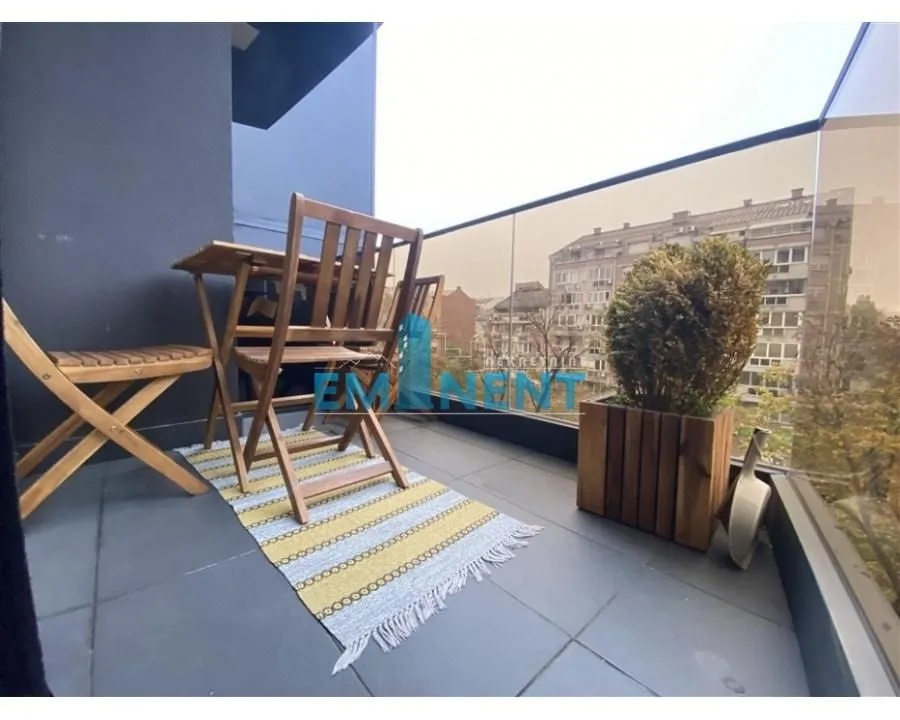 Rent, two bedroom apartment, 43m², Južni Bulevar, Vračar Sve Podlokacije