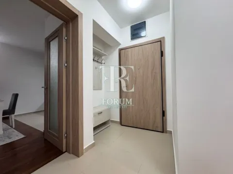 Izdavanje, dvosoban stan, 70m², Master Kvart, Podgorica - image 8