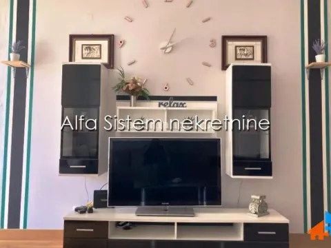 Izdavanje, dvosoban stan, 63m², Savski Venac, Beograd - image 3