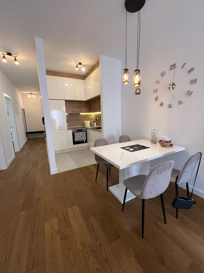 Rent, two bedroom apartment, 80m², Soho City, Bar