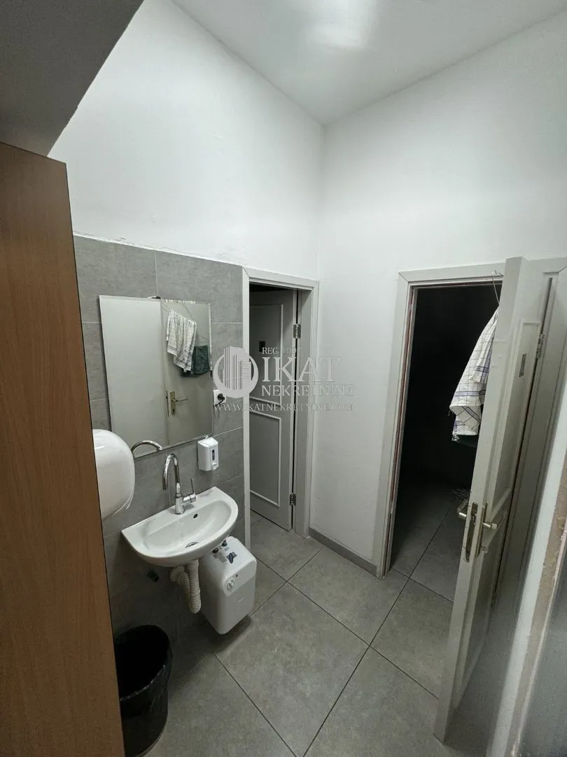 Sale, office space, 83m², Bezanijska Kosa 1, Bežanijska Kosa Sve Podlokacije