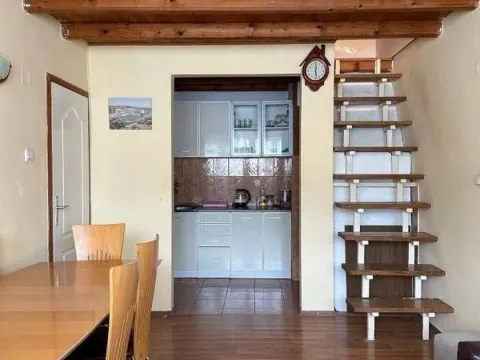 Izdavanje, dvosoban stan, 74m2, Topolica, Bar