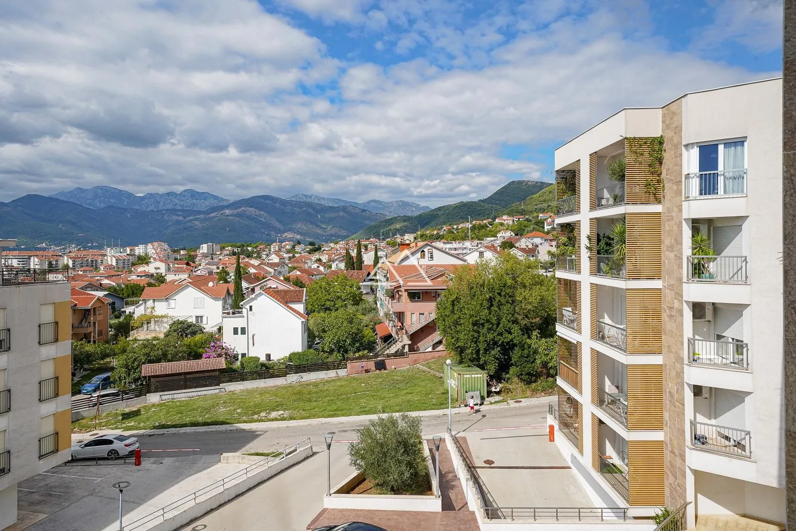 Sale, two bedroom apartment, 122m², Centar, Tivat