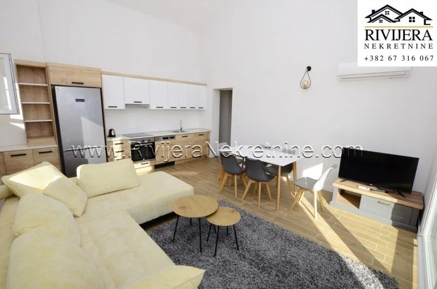 Prodaja, trosoban stan, 150m², Bijela, Herceg Novi