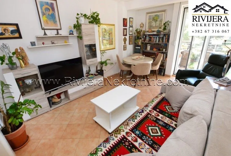Prodaja, jednosoban stan, 73m², Centar, Herceg Novi