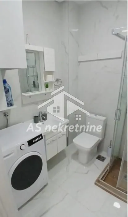 Izdavanje, trosoban stan, 61m², Trošarina, Voždovac Sve Podlokacije