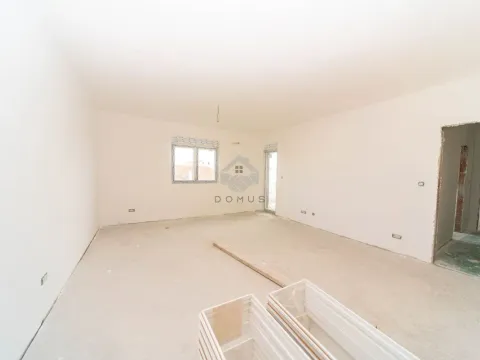 Prodaja, dvosoban stan, 74m², Zabjelo, Podgorica - image 2