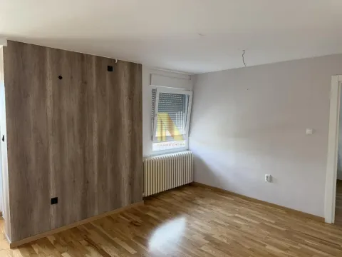 Prodaja, dvosoban stan, 61m², Novo naselje, Novi Sad - image 12