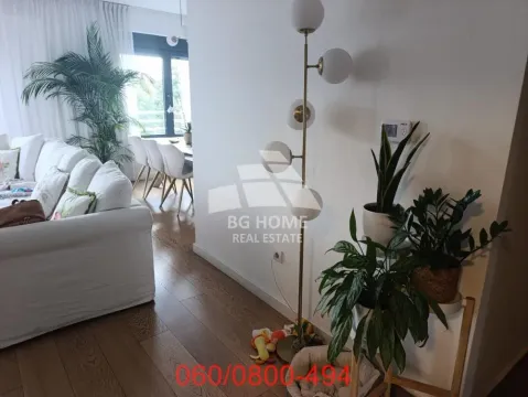 Sale, four bedroom apartment, 106m², Južni Bulevar, Vračar Sve Podlokacije - image 7