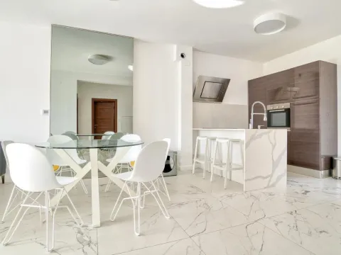 Prodaja, dvosoban stan, 60m², Petrovac, Budva - image 3