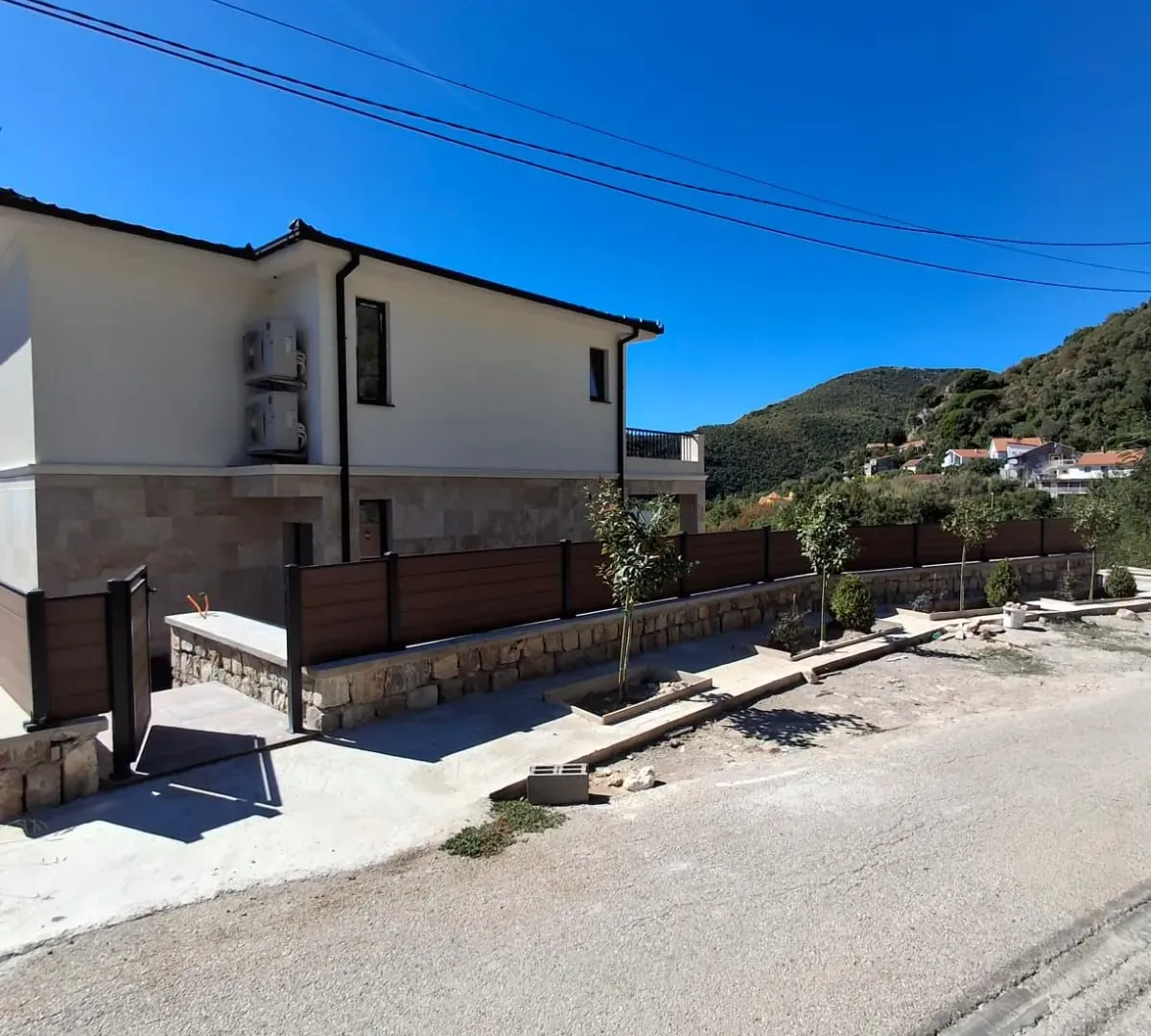 Prodaja, kuća, 750m², Markovići, Budva