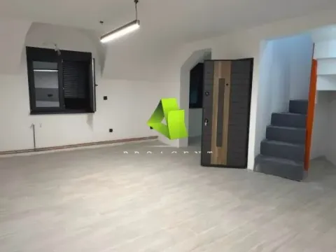 Sale, two bedroom apartment, 68m², Medijana, Niš - image 2