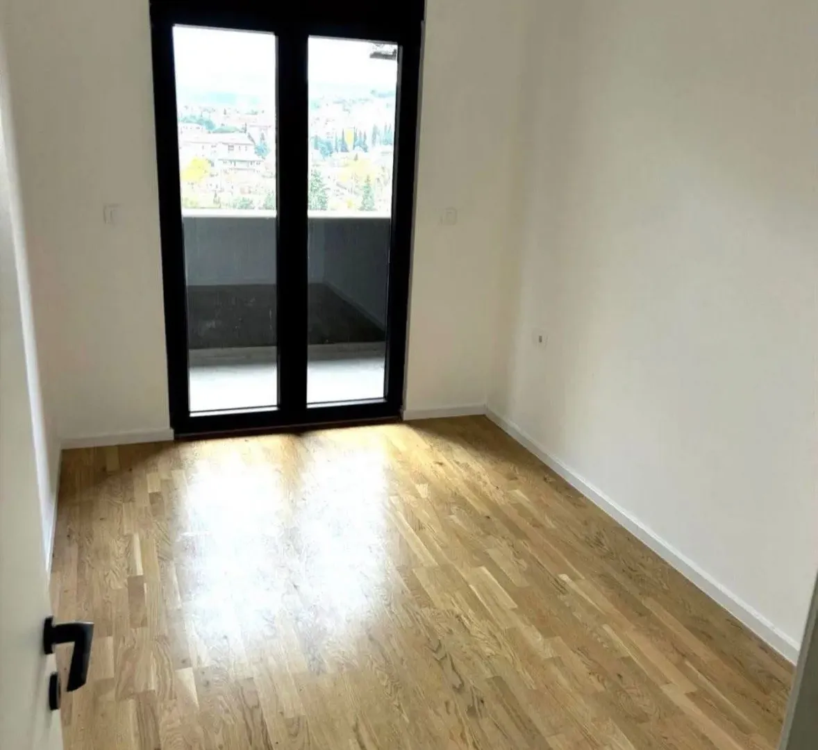 Prodaja, jednosoban stan, 43m², Stari Aerodrom, Podgorica
