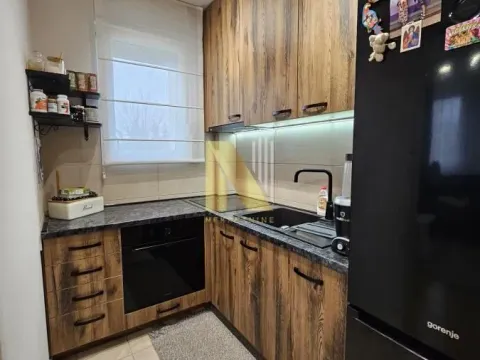 Sale, three bedroom apartment, 56m², Bulevar patrijarha Pavla, Novi Sad Sve Podlokacije - image 7