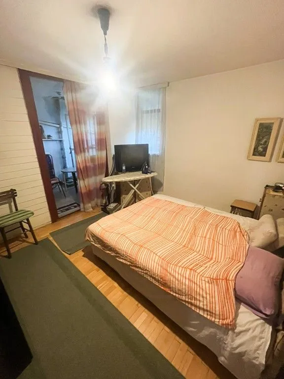 Prodaja, trosoban stan, 100m², Blok 5, Podgorica